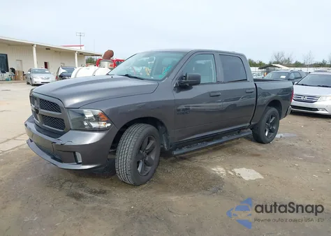 2018 Ram 1500 Express 4X2 5'7 Box из США, поврежденный, VIN 1C6RR6KG5JS304786